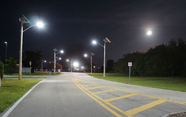 24/7 Street Light